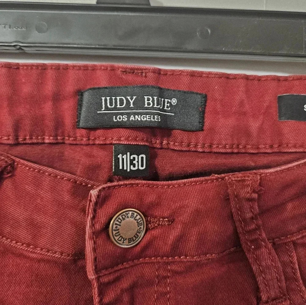 Judy blue maroon skinny jeans! - Picture 2 of 10